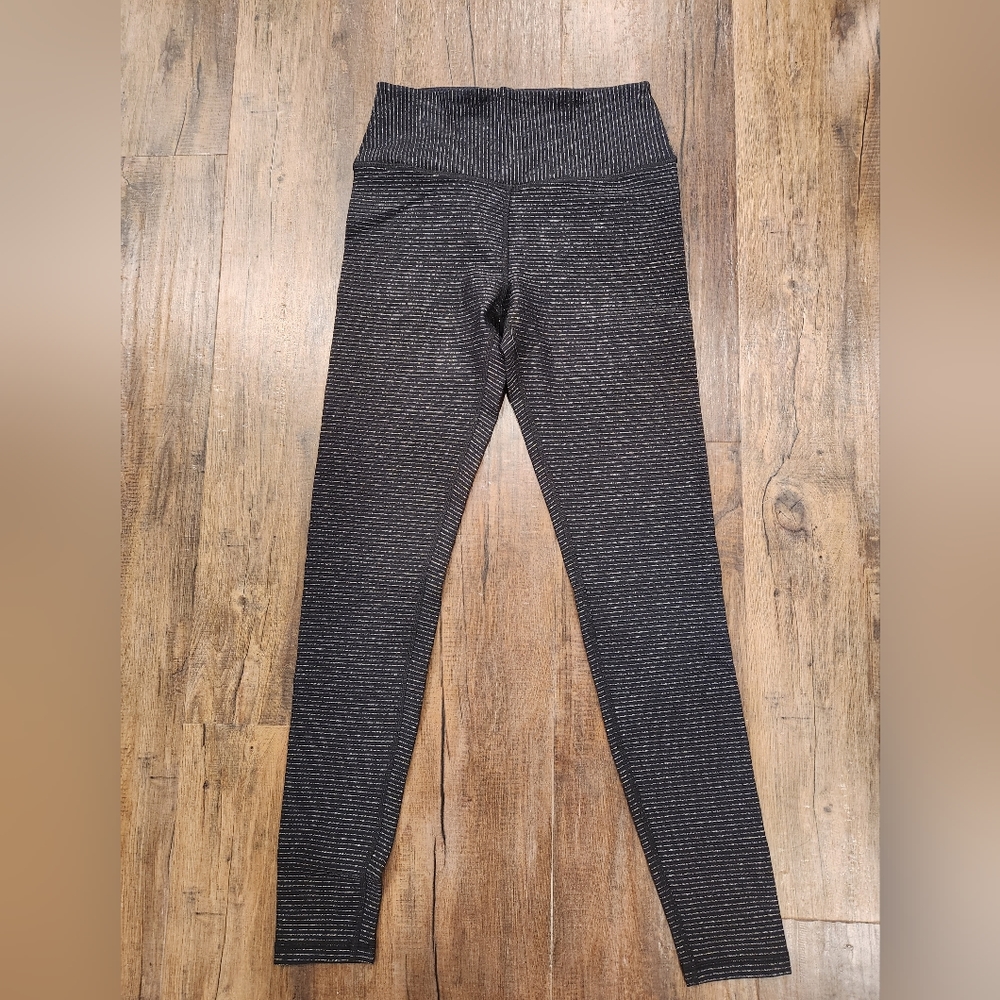 Glider Black and Gold Metallic Stripe Leggings